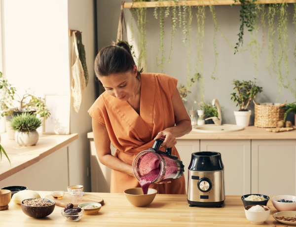Van egy praktikám, amivel minden smoothie isteni lesz + az 5 kedvenc turmixom
