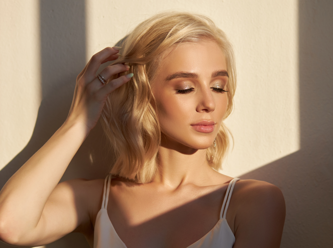 5 frizura tipp, ha nem akarsz minden nap hajvasalóval kezdeni