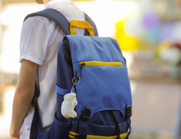 Ezt tedd a gyerek iskolatáskájára: pár száz forint, de megkönnyítheti a sulis napokat