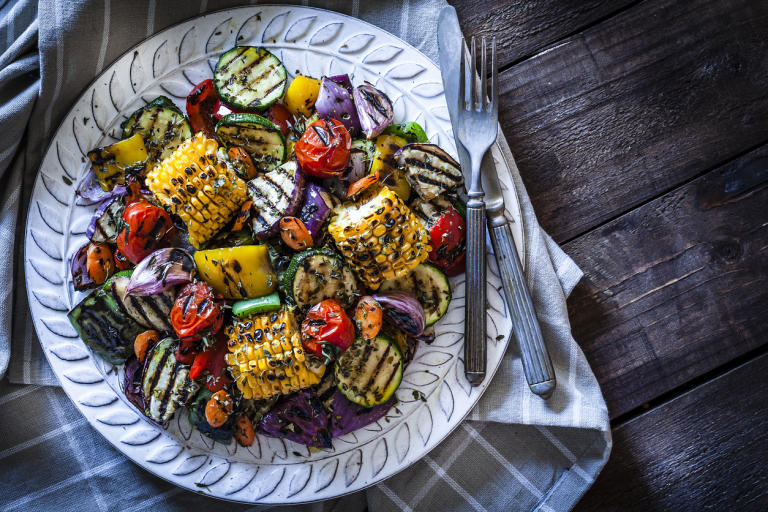 Vegán sütögetés: grillezési ötletek, amelyek még a húsevőket is lenyűgözik