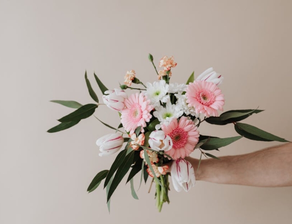 Ma Ilona névnap van. Ilyen személyiség társul az Ilonákhoz