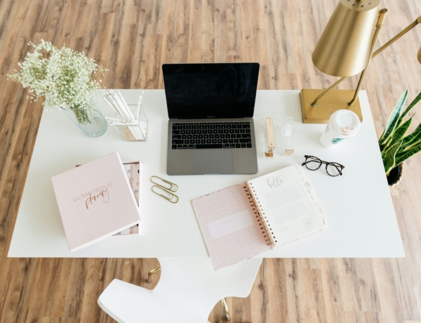 „Majdnem beleőrültem a home office-ba” Vallomások arról, ki hol szeret dolgozni