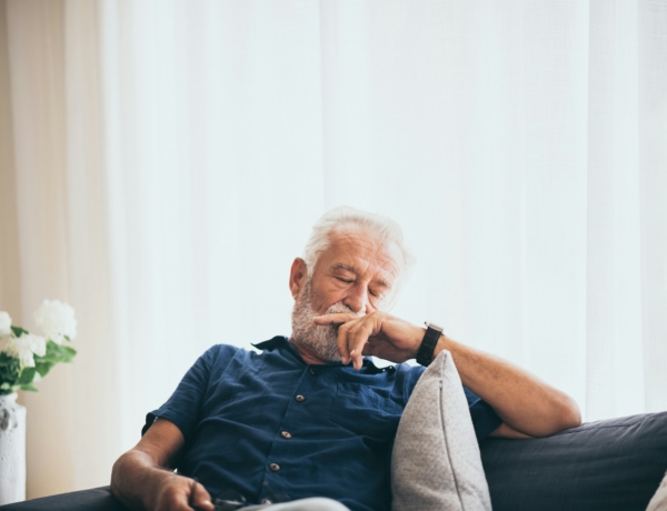 Miért bírják jobban a nők a magányt és miért érzik magukat elveszettnek a férfiak?