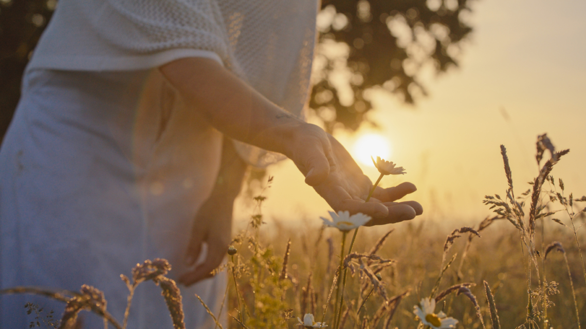 Ma ünnepeljük Teodóra, Jácint és Helga névnapját – mit mond a nevük róluk?