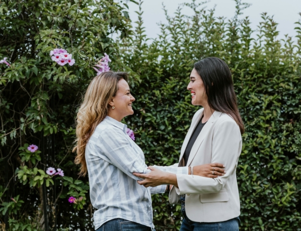 Így szerezz új barátokat felnőttként: így alakíts ki kötődést