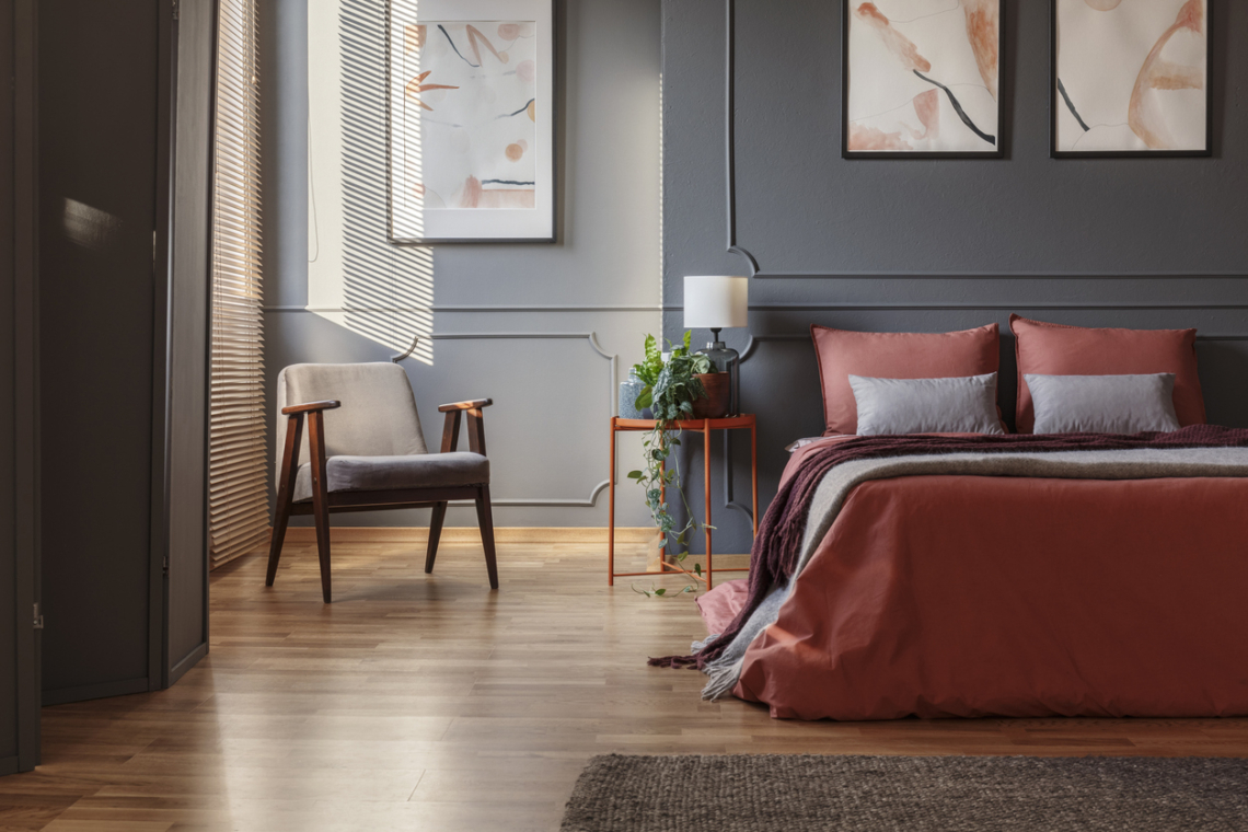 Miért szeretik sokan, ha sötét színre van festve a hálószoba? Pszichológiai magyarázat