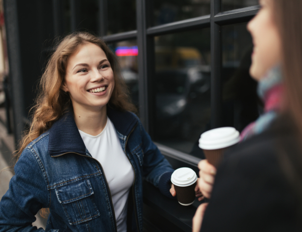Egy hétig minden nap idegenekkel beszélgettem a városban – így változott a bátorságom