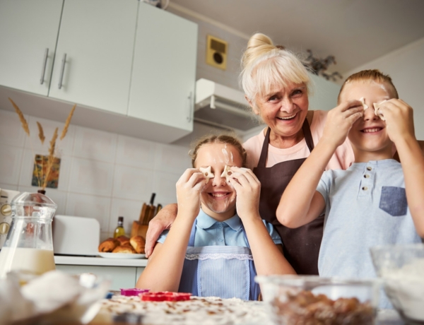 Megkérted, ne adjon cukrot a gyereknek, de ő csakazértis. A 7 fő nagyszülő-típus