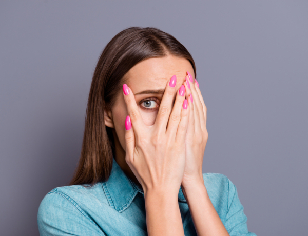 „A köhögő bácsi azt mondta nem covidos, hanem tüdőrákja van, mire én: ‘Akkor jó.’” – A legkínosabb pillanatok