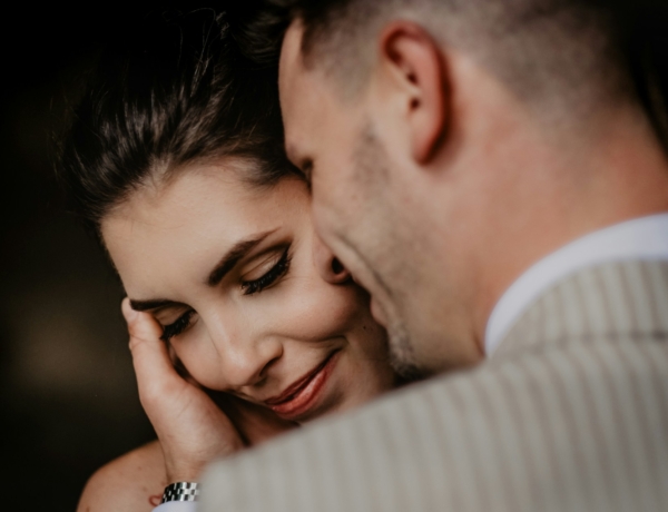 „Sosem voltam szerelmes a páromba” – Miért kötöttél szerelem nélküli házasságot?