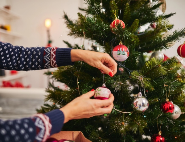 Vendégeket vársz karácsonykor? Csináld meg ezt a 8 dolgot előre, és gondtalan leszel