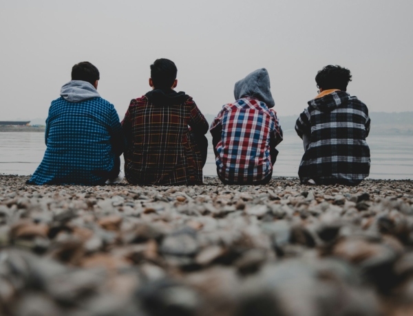 „Az a baj, hogy már nem voltak katonák, ott megnevelték volna őket!” – Sajnálom, de nem a sorkatonaság oldaná meg a generációm problémáit