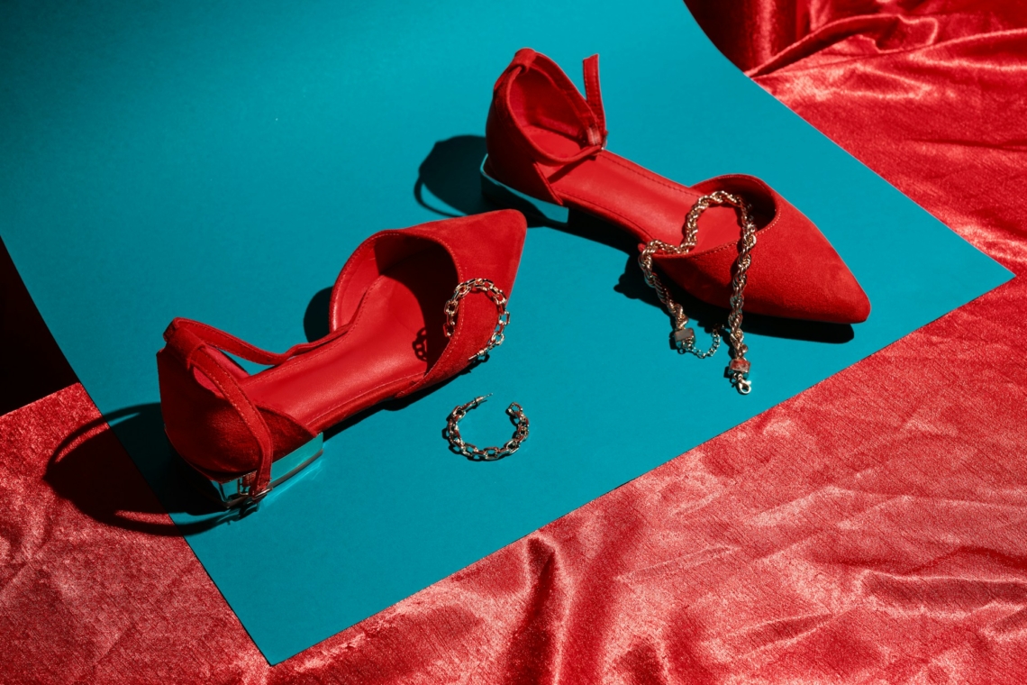12 cipő, amiben stílusosan ünnepelhetsz – lelőhelyekkel