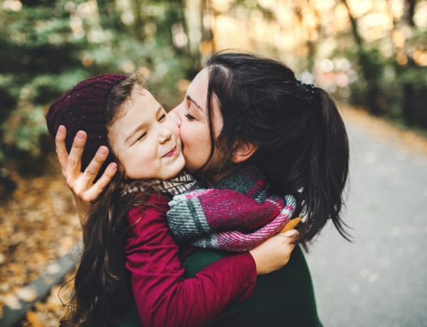 Elváltam és hirtelen feleannyi dolgom lett – Nők elmesélték, miért könnyebb gyereket nevelni férj nélkül