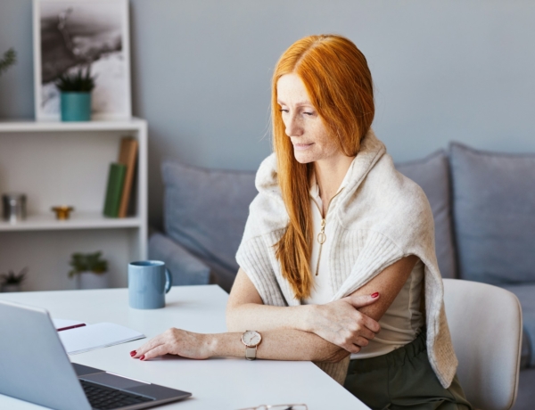 „Halálra dolgoztam magam, pedig már elértem minden anyagi célkitűzésem” – Nők mesélnek a mókuskerék csapdájáról