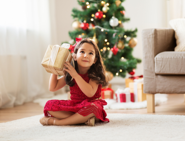 Így karácsonyozunk autista gyerekkel – tippek, amik minden gyerek mellett segíthetnek