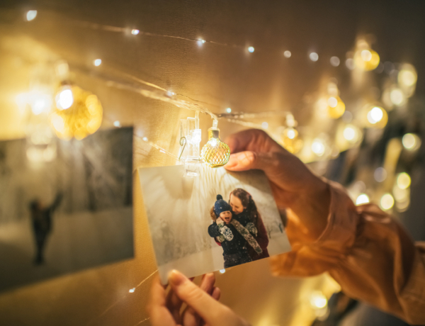 Fotókból szívhez szóló ajándék – így lesz emlékből karácsonyi meglepetés