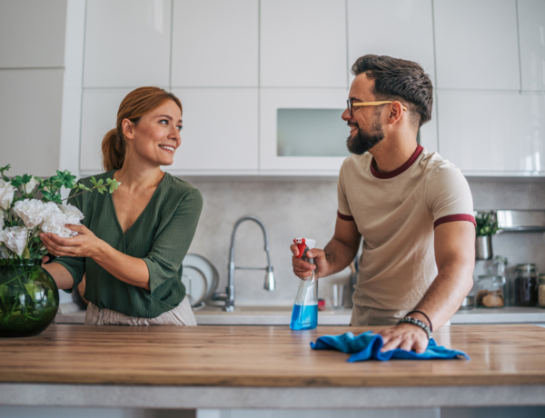Szóljon valaki a férfiaknak, hogy nem jár nekik érem, amiért elmosogattak