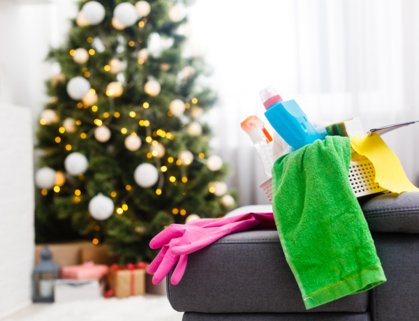 Ez a 3 decemberi takarítási trükk felgyorsítja a karácsonyi készülődést