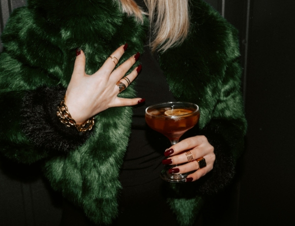 A millenniálok kedvenc „zöld kabátja” újra visszatér a divatba