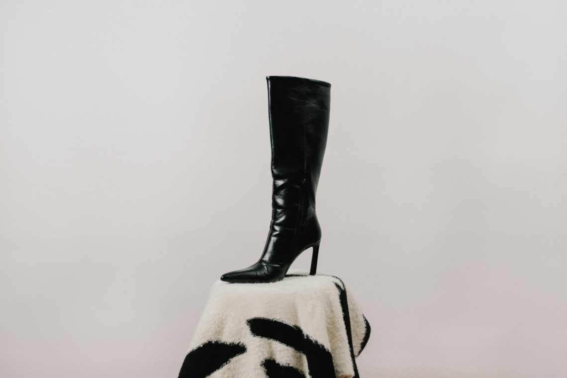 7 feltűnő csizma, amit te is megtalálsz a boltokban – Ezek most a téli szettek sztárjai