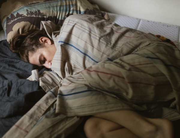 Nem vagy gyenge csak fáradt. 6 jel, hogy túl sokáig próbáltál erős maradni