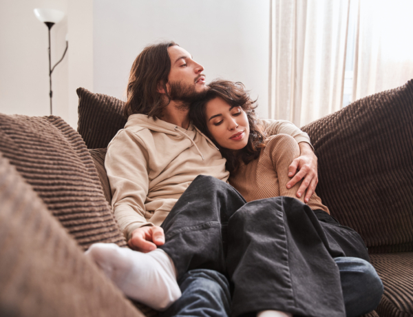 Kutatások bizonyították: ez az 1 perces gyakorlat azonnal javít a párkapcsolatod minőségén