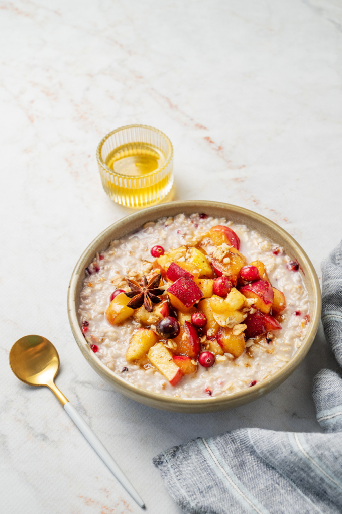 Zabpehely almával és fahéjjal