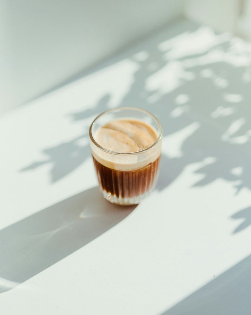 Egy pohár cappuccino