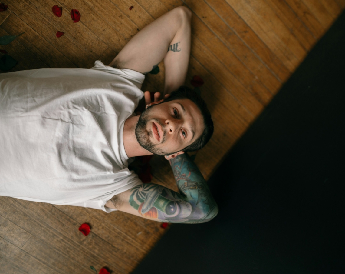 „A szép nőkkel kedvesebb vagyok” – Férfi titkok, amiket nem szívesen vallanak be