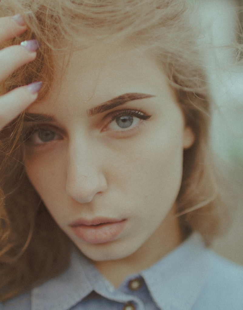 Lány arca közelről