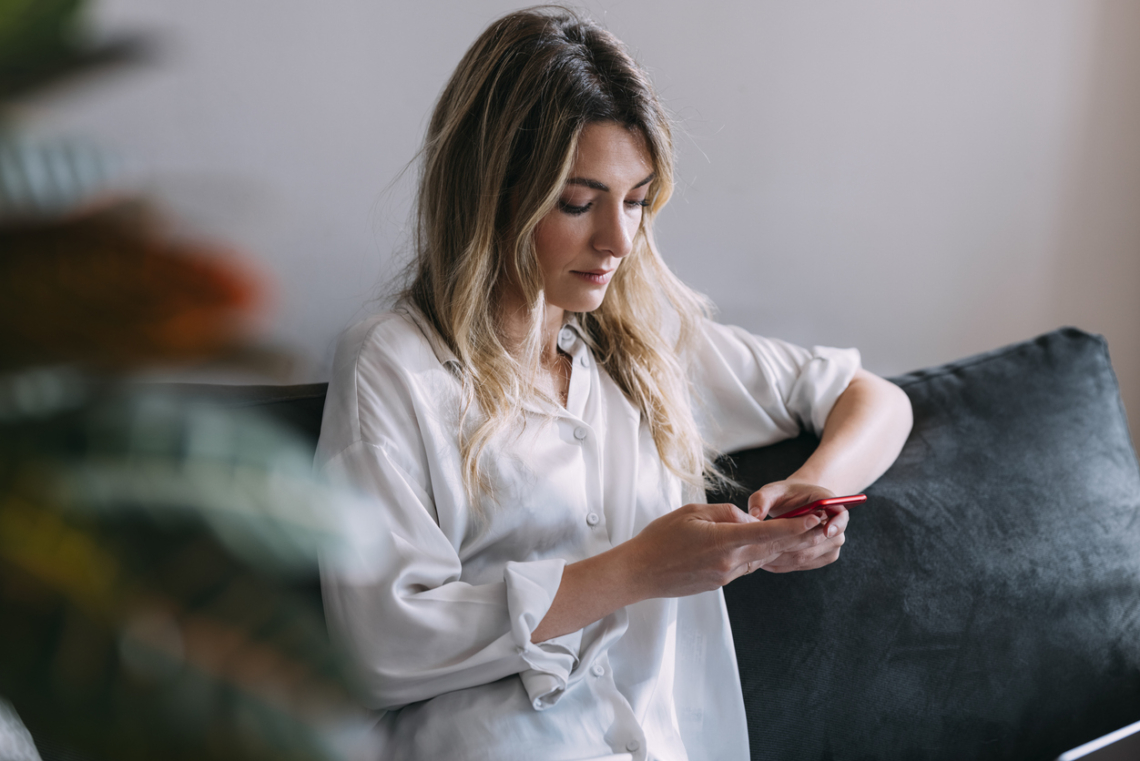 Megtaláltam egy kollégám férjét egy randiappon. Most mit tegyek?