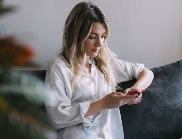 Megtaláltam egy kollégám férjét egy randiappon. Most mit tegyek?