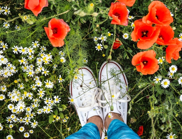 Ezek a sneaker trendek uralják a tavaszi szezont – már most lecsaphatsz rájuk