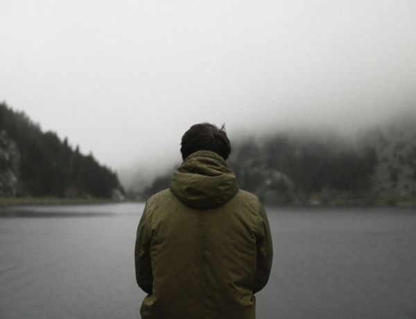 Időjárás 2026. február 1.: Erősen felhős az ég és kitart a hideg