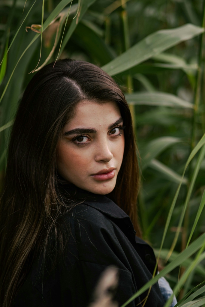 Fiatal lány portré