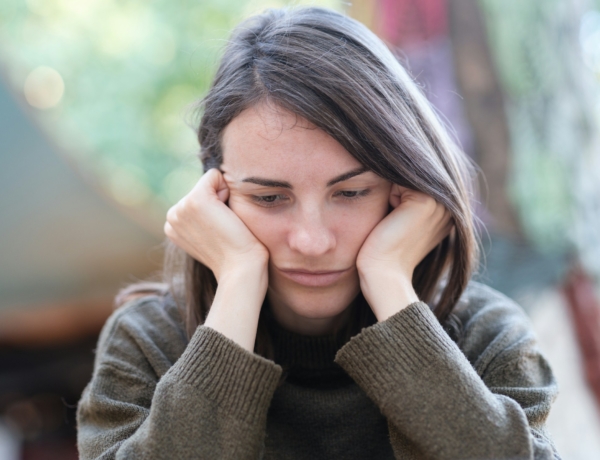 „Anyám haragudott rám, amiért beteg lettem és emiatt nem tudtunk elmenni nyaralni.” Mi az a gyerekkori élményed, ami a mai napig traumatikus?