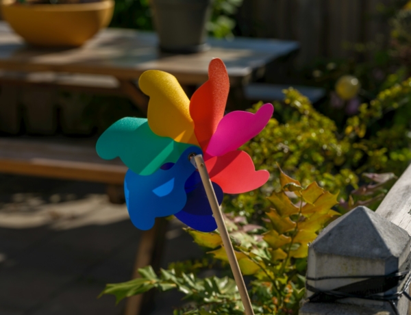 Időjárás 2026. március 18.: Napos, helyenként fátyolfelhős ég kísér