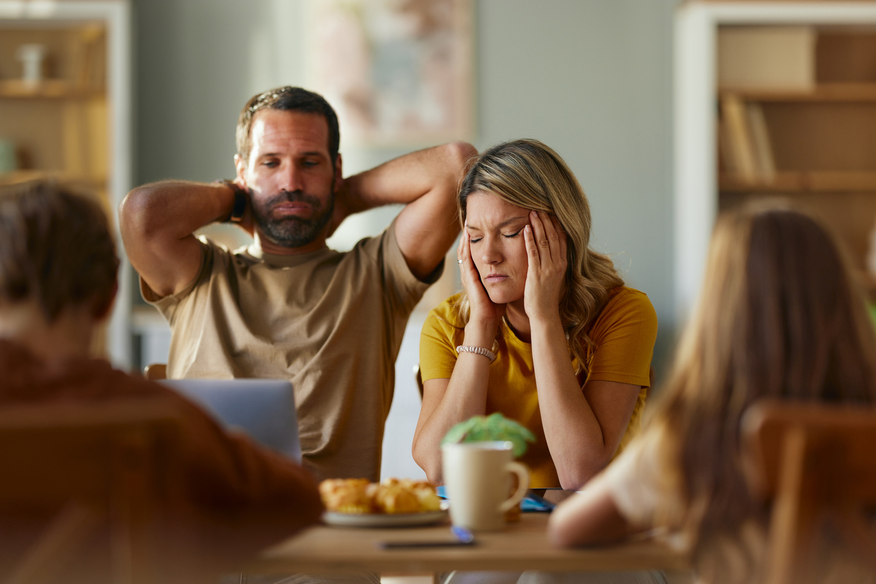 Így tanulnak a gyerekek abból, amit akkor mondasz, amikor nem hozzájuk beszélsz