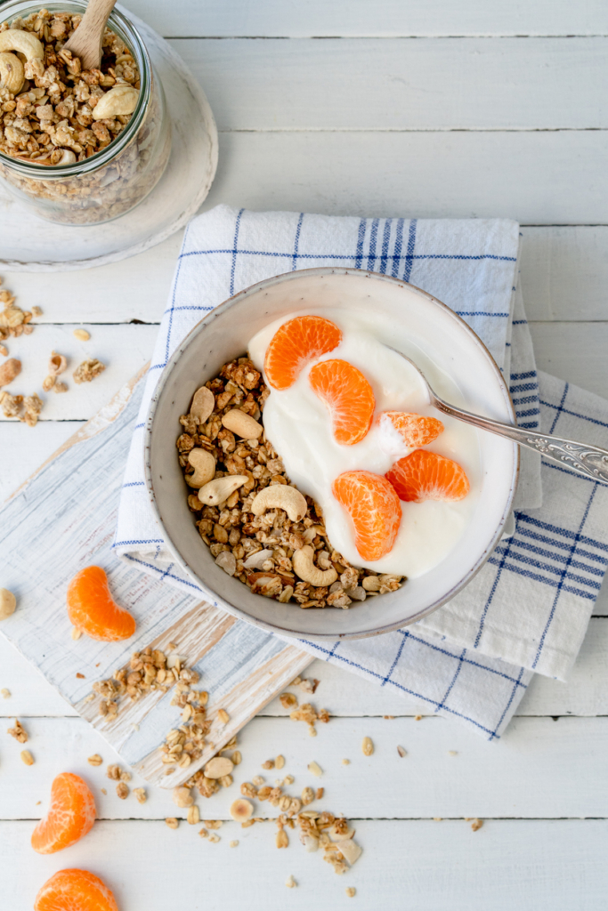 Joghurt mandarinnal meg granolával