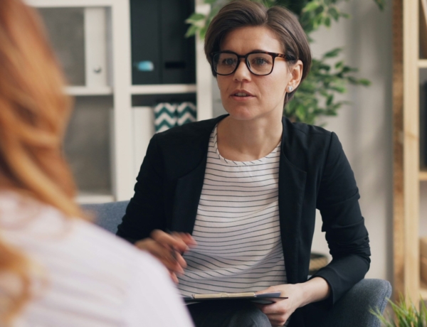 „A legtöbb kollégám maga is szakemberhez jár.” – Amit a terapeutád tud, de nem mondja el