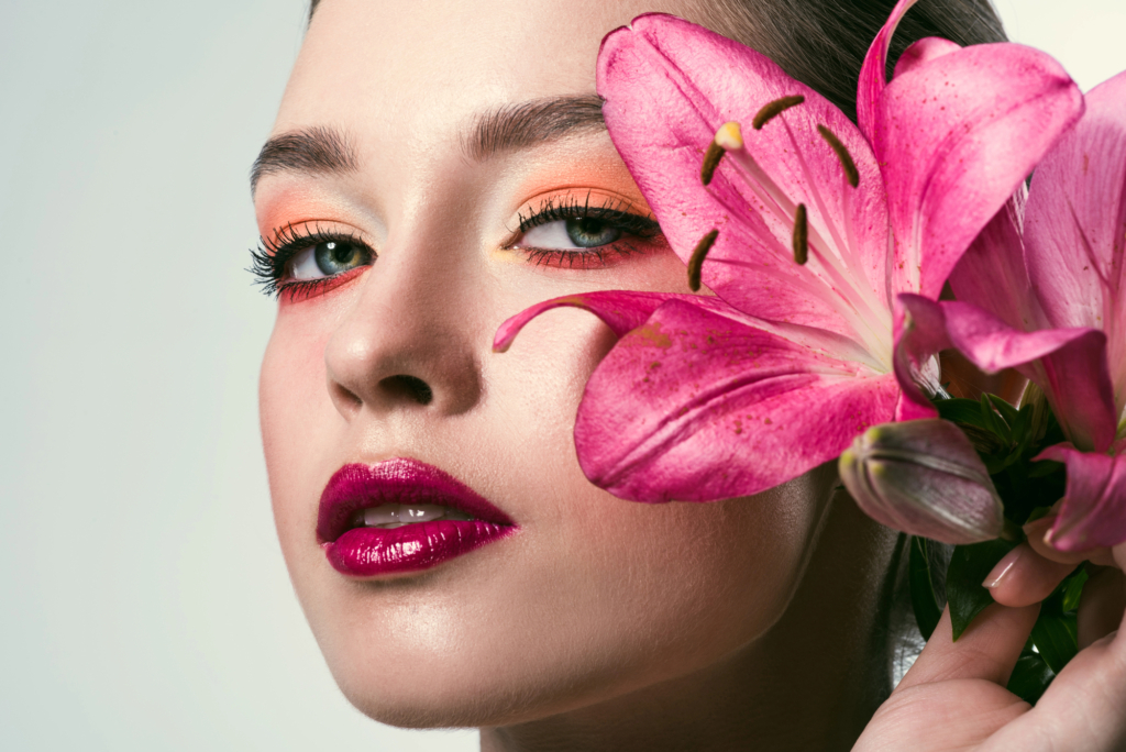 Ez a 4 beauty trend dönti romba a „clean girl” divat uralmát tavasszal