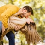 Napi horoszkóp 2026. április 23.: ma egy kicsit érzelmesebb lehetsz