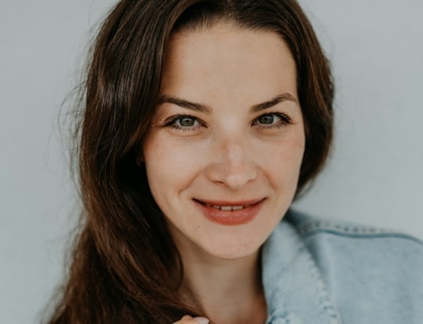 „Ezt is csak a férfiak engedhetik meg maguknak” – Miért nem létezik a női kapuzárási pánik?