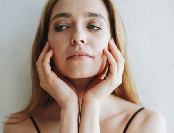 „Apám borzasztó volt, de anyám is, amiért elnézte” – A rossz gyerekkor nemcsak az egyik szülő hibája