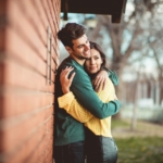 „Cirógatás, egyedüllét, elismerés.” – 10 dolog, amire a férfiak vágynak, de nem mondják