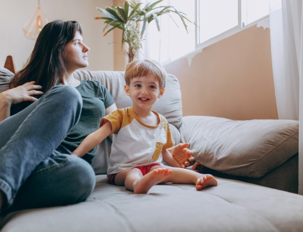 „Hallottad már valakitől, hogy apuka miért nem neveli meg a gyereket? Nos, én sem.” Miért mindig az anyák a hibásak, ha a gyerek rosszul viselkedik?