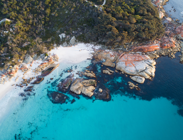 8 varázslatos tengerpart a világ minden tájáról – melyiket fedeznéd fel elsőként?