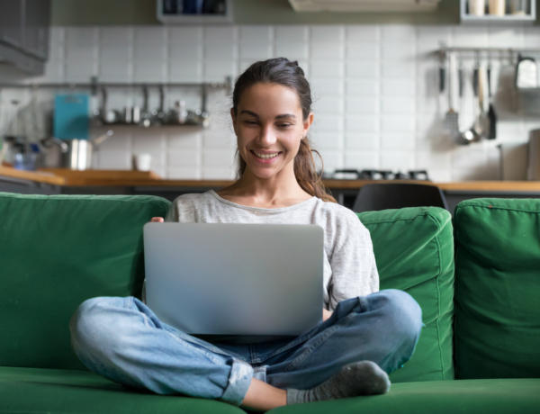 Inkább járok a nehezebb úton, de építek önazonos karriert – Akár segítség nélkül is