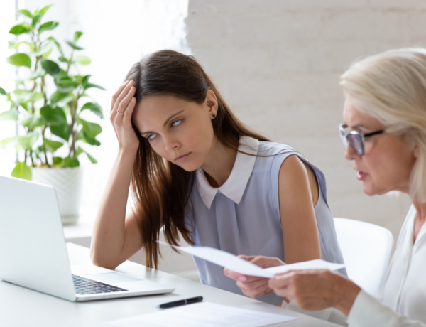 Mikor már az idegesít, hogy tudod, hogy ott lesz: Tényleg megéri felmondani egy idegesítő kolléga miatt?